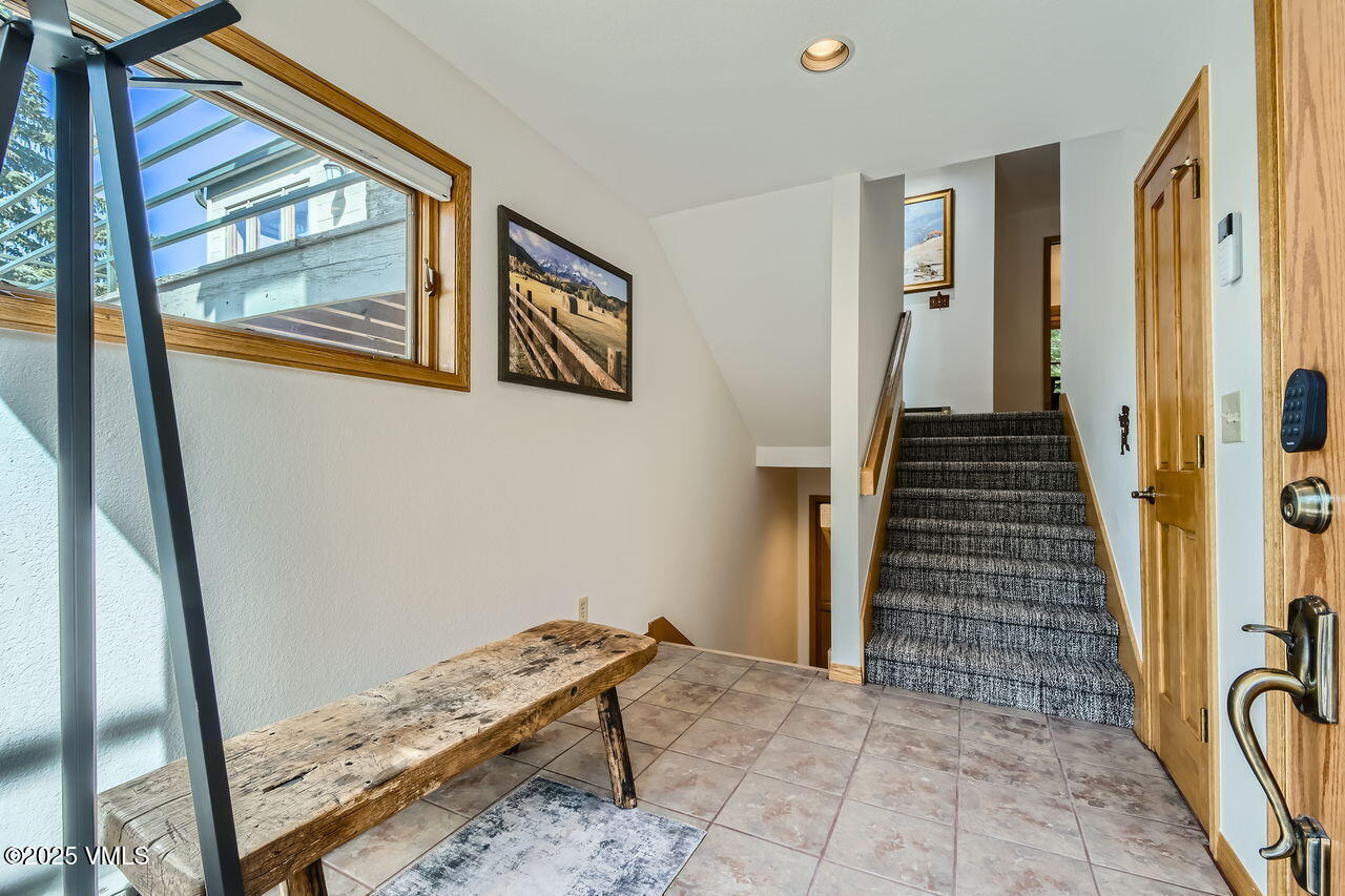 3050 Wildridge Road, Unit 3 Avon, CO 81620 - Photo 17 of 18 Entry