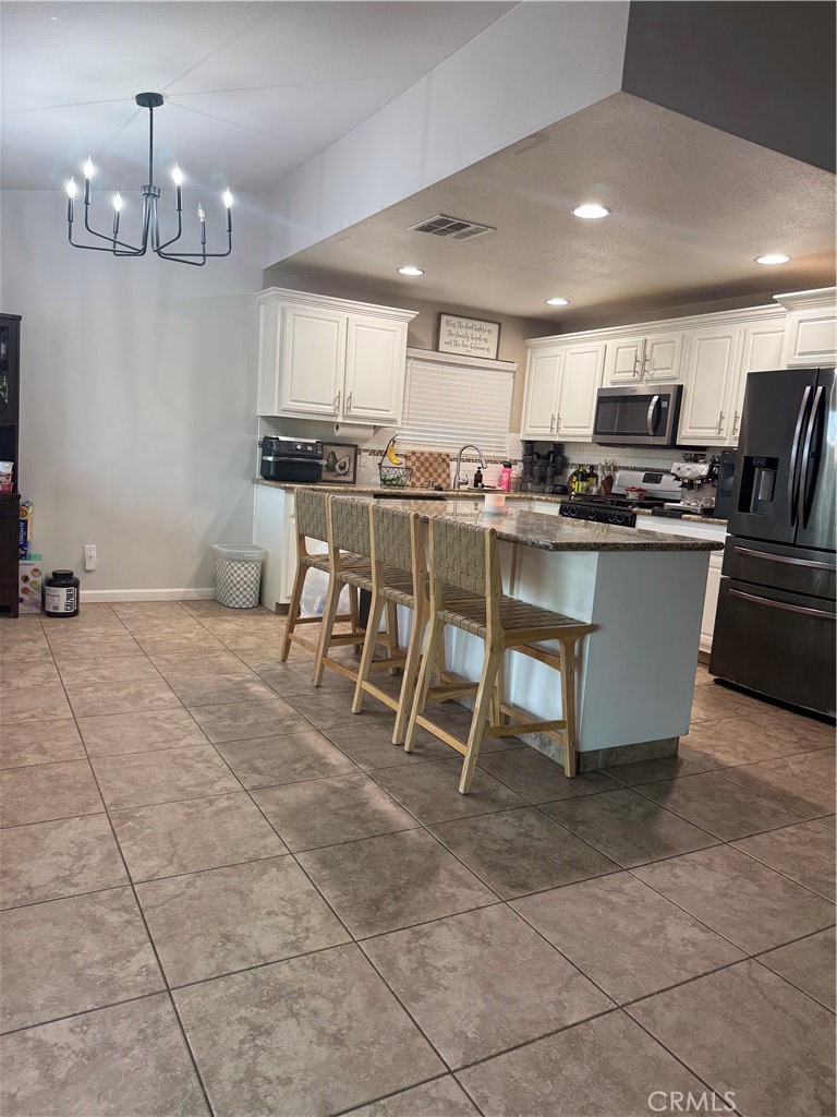 2160 Bostick Avenue Colton, CA 92324 - Photo 3 of 10