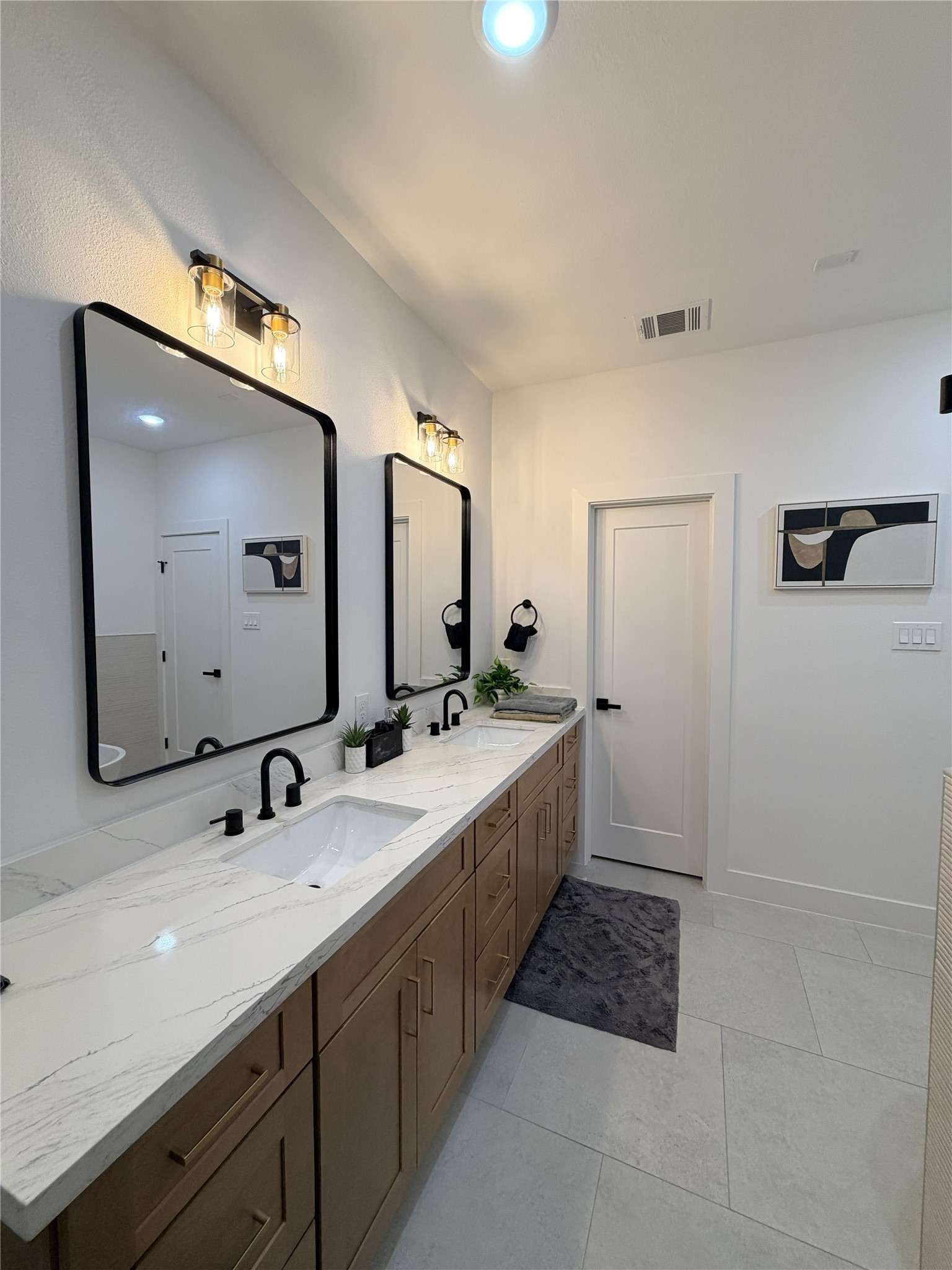 2706 Cochran Street Houston, TX 77009 - Photo 19 of 39