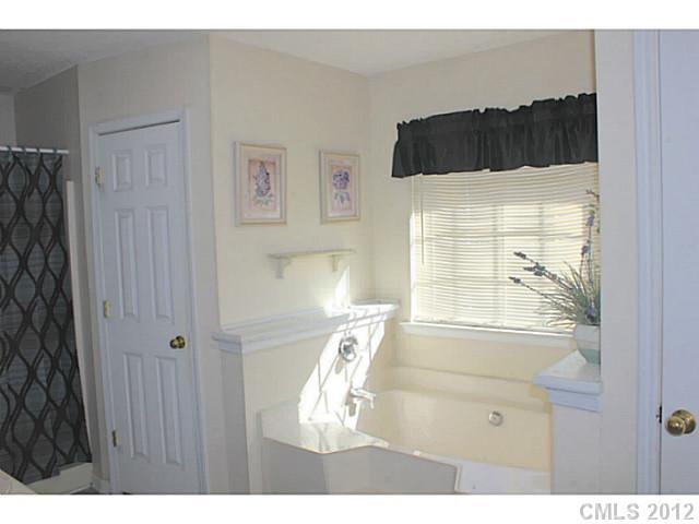 3161 Goblet Road Richburg, SC 29729 - Photo 11 of 15 Gallery Image 11