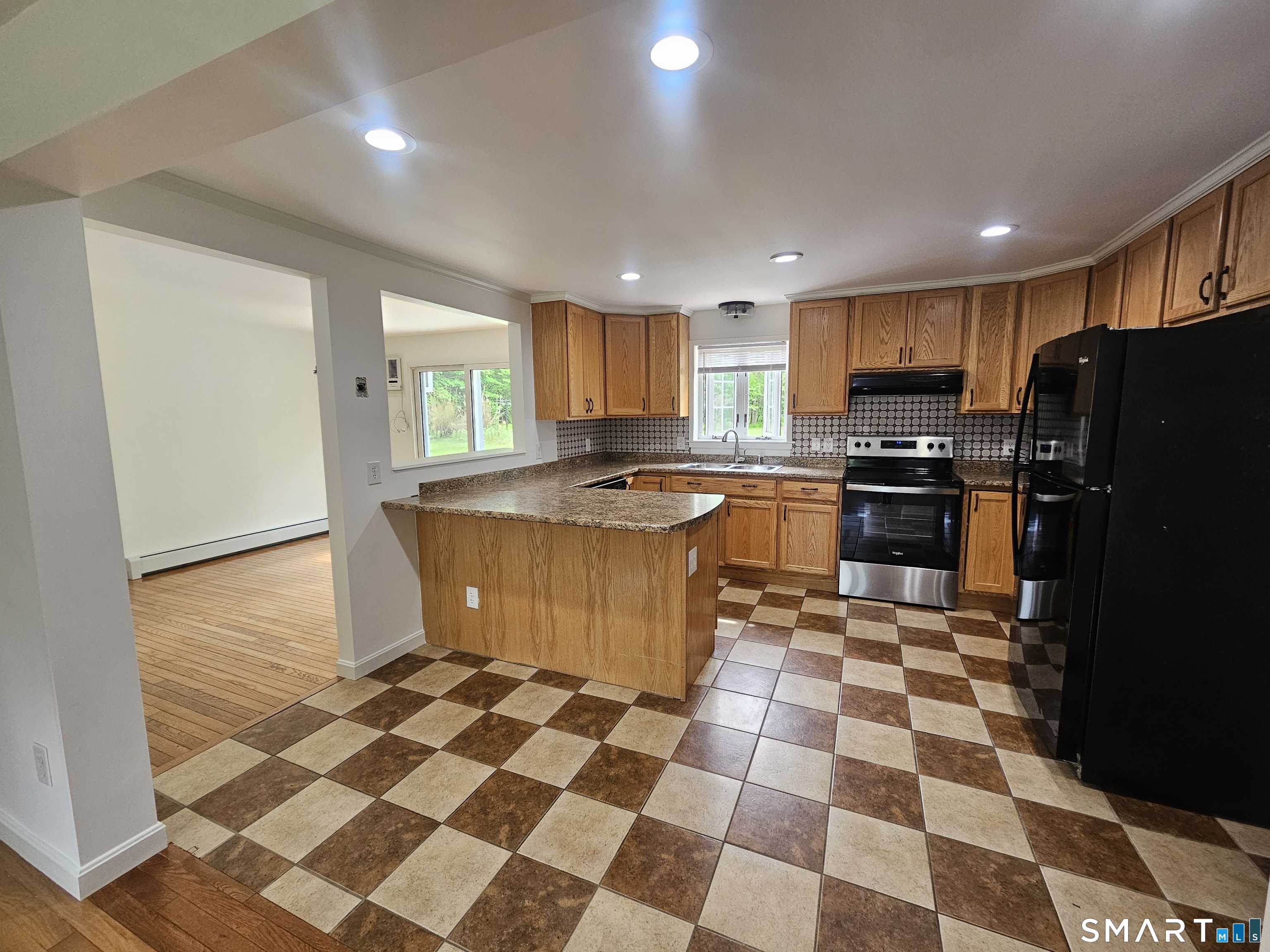 81 Bailey Hill Road Killingly, CT 06239 - Photo 20 of 37