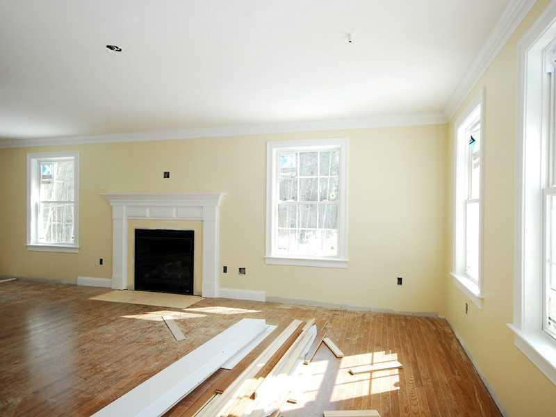 11 Liberty Lane Cumberland, ME 04021 - Photo 10 of 35 Living Room.