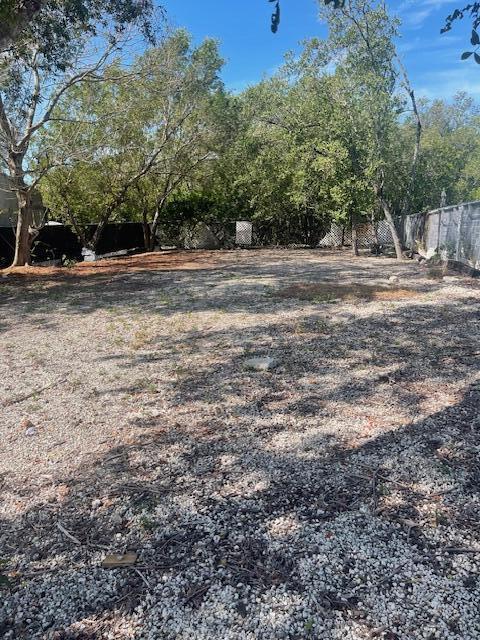 245 Cuba Road Tavernier, FL 33070 - Photo 6 of 15 IMG_0101