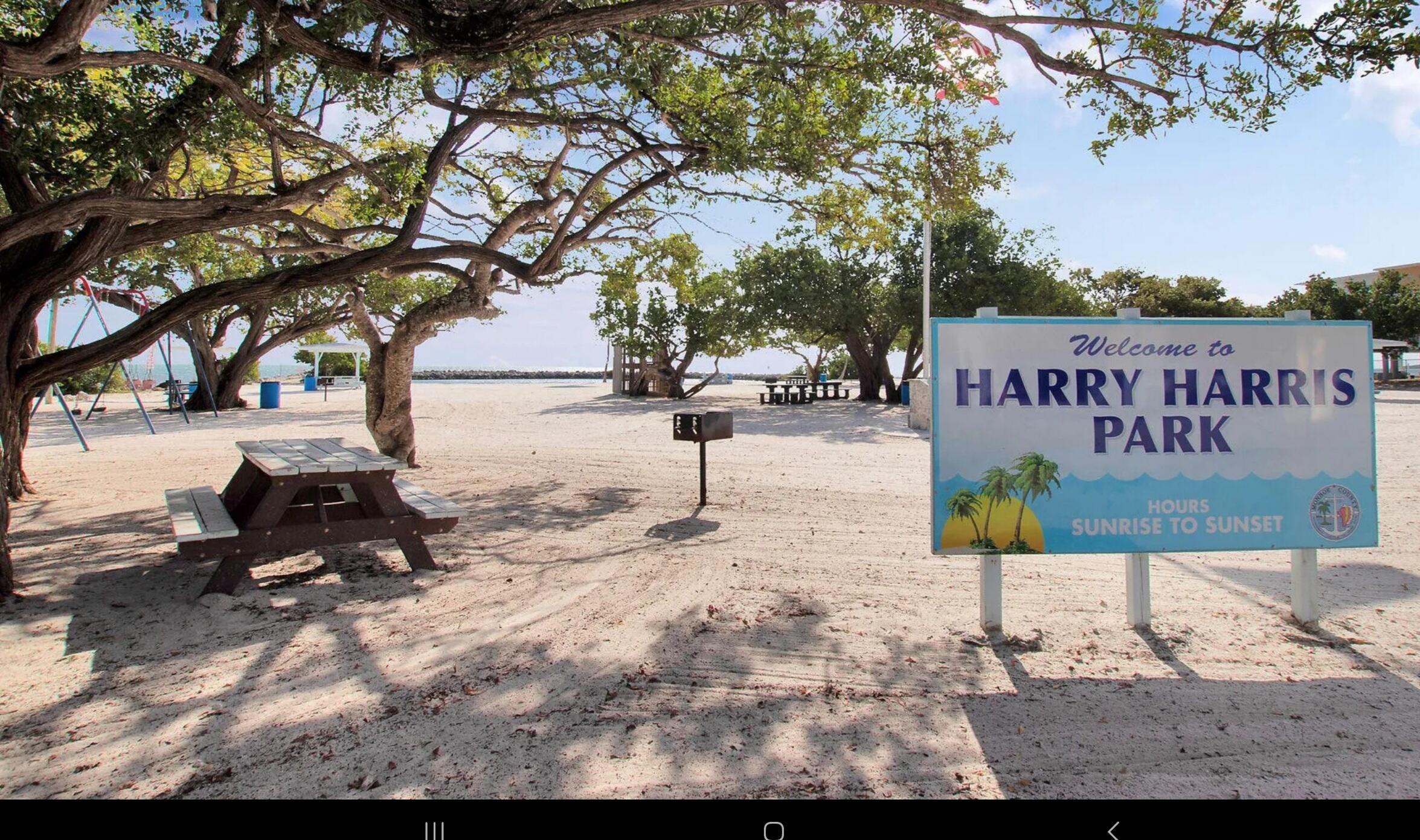 245 Cuba Road Tavernier, FL 33070 - Photo 8 of 15 Screenshot_20250805_125541_realtorcom