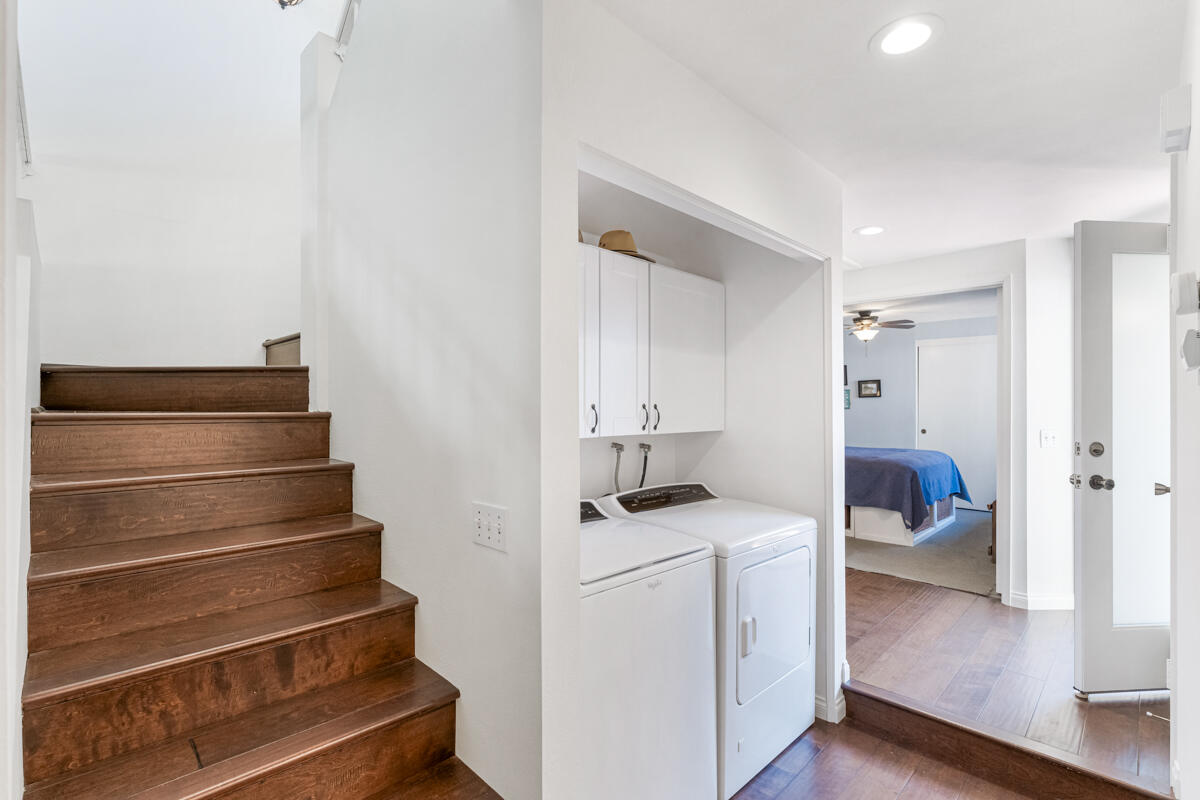 4039 Primavera Road, Unit 2 Santa Barbara, CA 93110 - Photo 11 of 24 #11Laundry