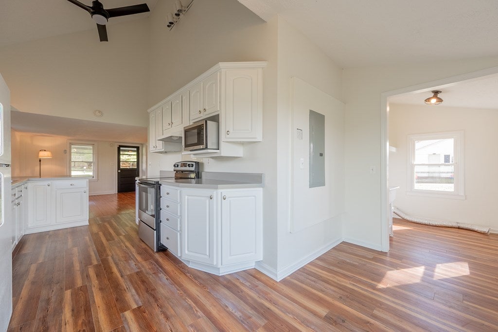 5099 Thornspring Road Pulaski, VA 24301 - Photo 21 of 53 Gallery Image 21