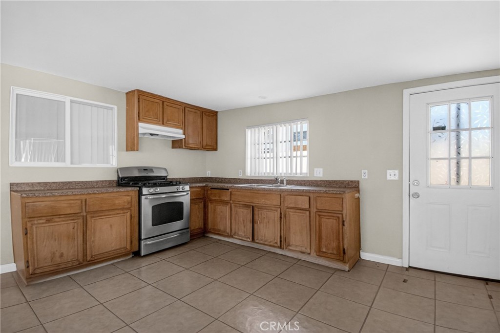 12771 Ponderosa Ranch Road Victorville, CA 92392 - Photo 41 of 43