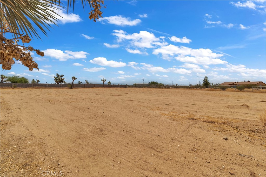 13473 Rochester Road Phelan, CA 92371 - Photo 52 of 54