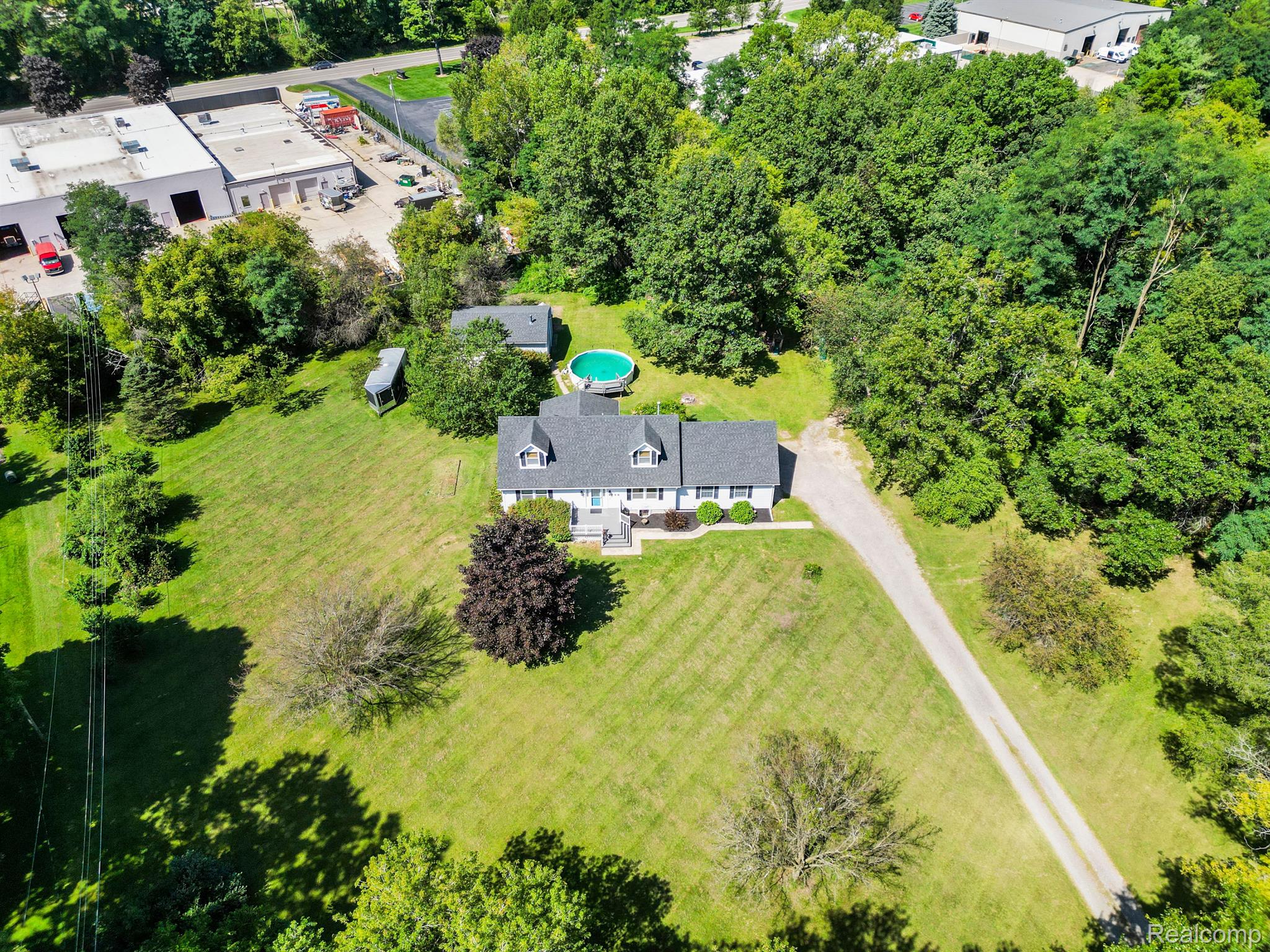 1288 Taylor Road Brighton, MI 48114 - Photo 15 of 56 Gallery Image 15