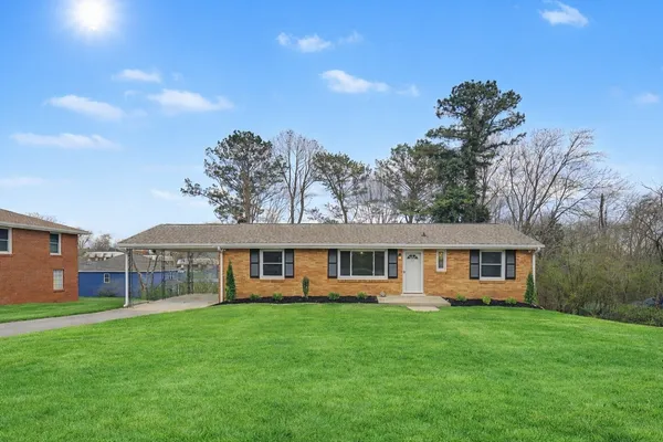 $2,400 | 534 Rosewood Drive, Clarksville, TN 37043