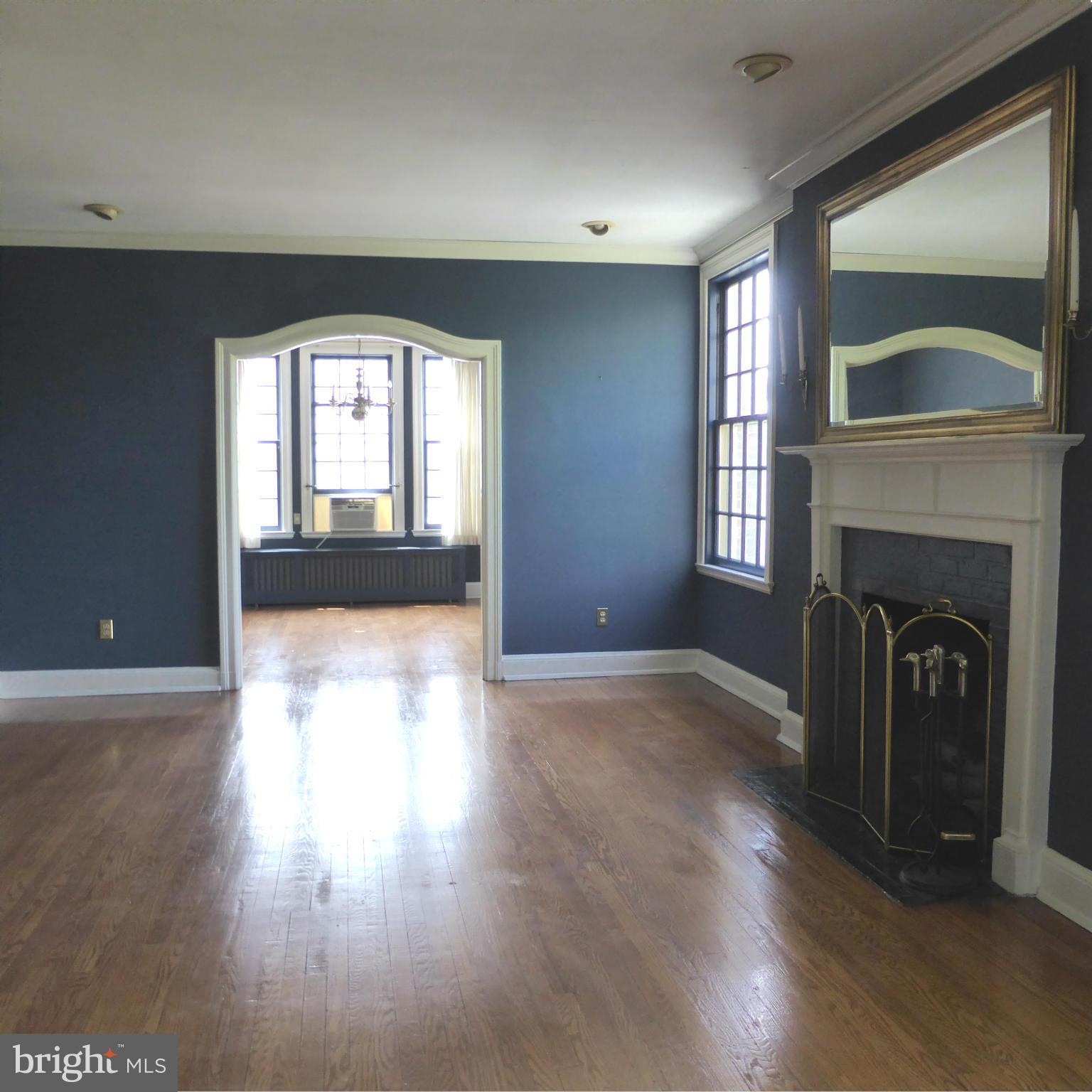 3902 Canterbury Road, Unit 3B Baltimore, MD 21218 - Photo 4 of 14 Living Room
