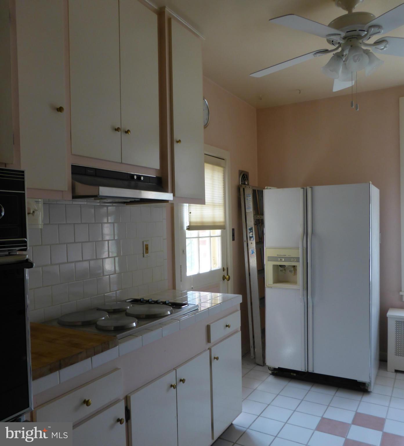 3902 Canterbury Road, Unit 3B Baltimore, MD 21218 - Photo 8 of 14 Kitchen