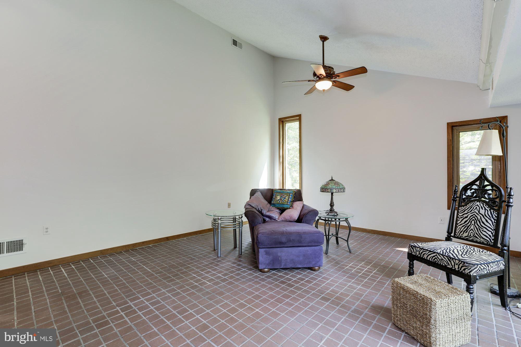 162 Research Road Greenbelt, MD 20770 - Photo 26 of 53 Gallery Image 26