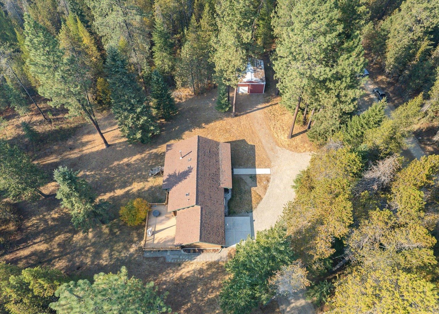 11224 East Whispering Pines Road Elk, WA 99009 - Photo 43 of 48