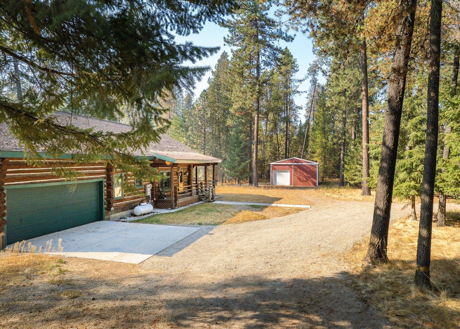11224 East Whispering Pines Road Elk, WA 99009 - Photo 5 of 48