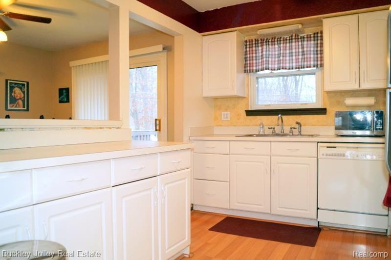 Kitchen has a Pass Thru Window