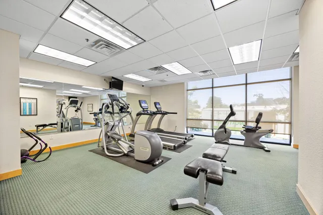 $289,500 | 1155 Ford Road, Unit 513, St. Louis Park, MN 55426