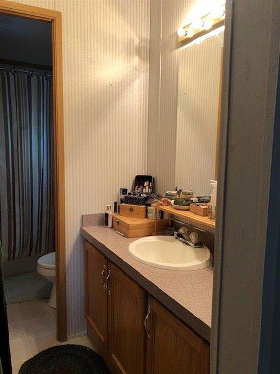 335 Hinckley Road Clinton, ME 04927 - Photo 4 of 9 Master Bath
