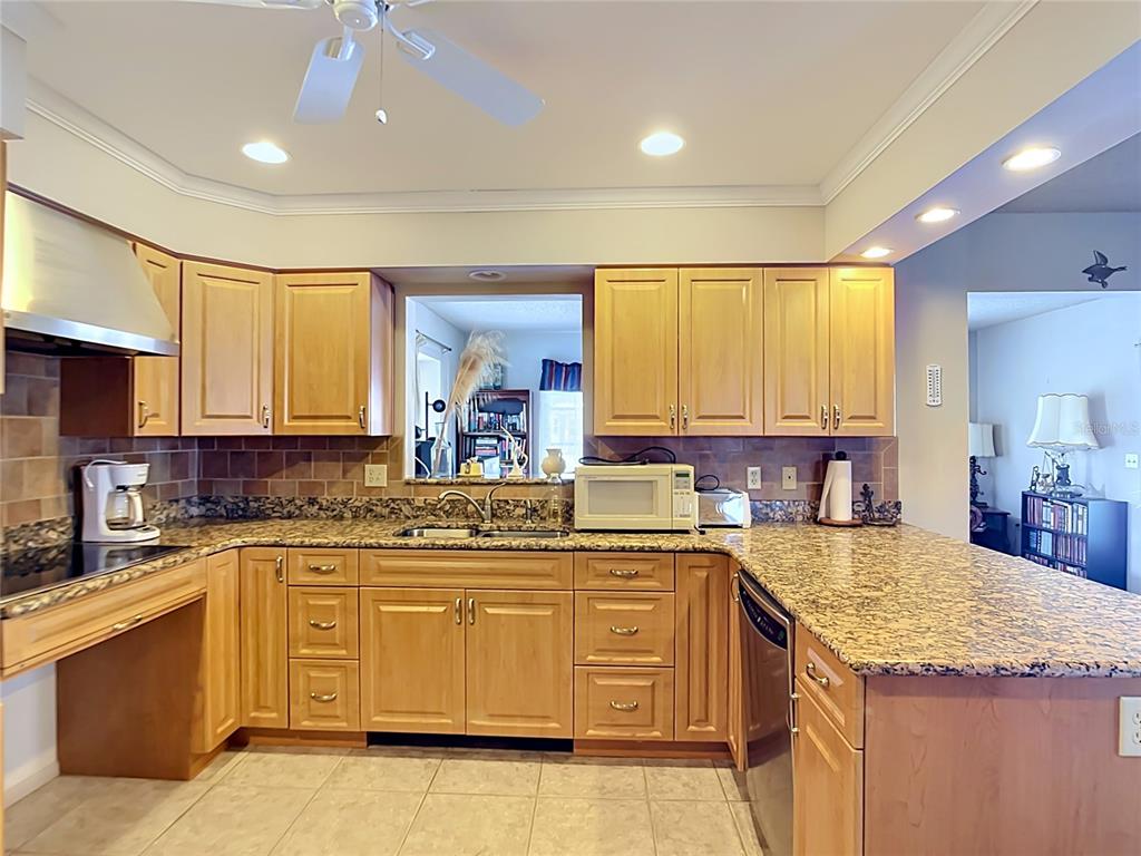 1455 Overbrook Road Englewood, FL 34223 - Photo 9 of 28 Gallery Image 9