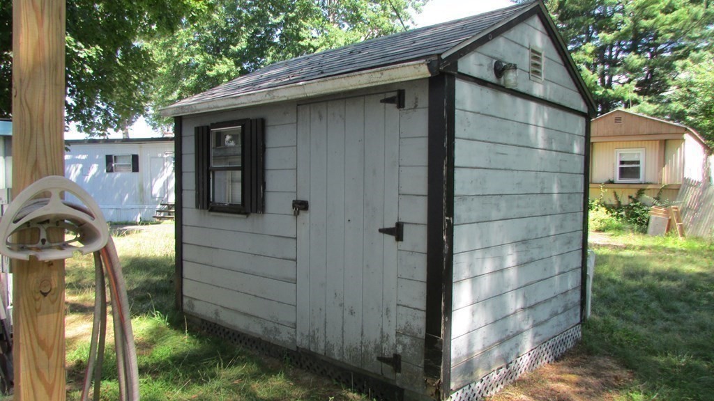 557 Southwest Cutoff, Unit 86 Worcester, MA 01607 - Photo 14 of 18