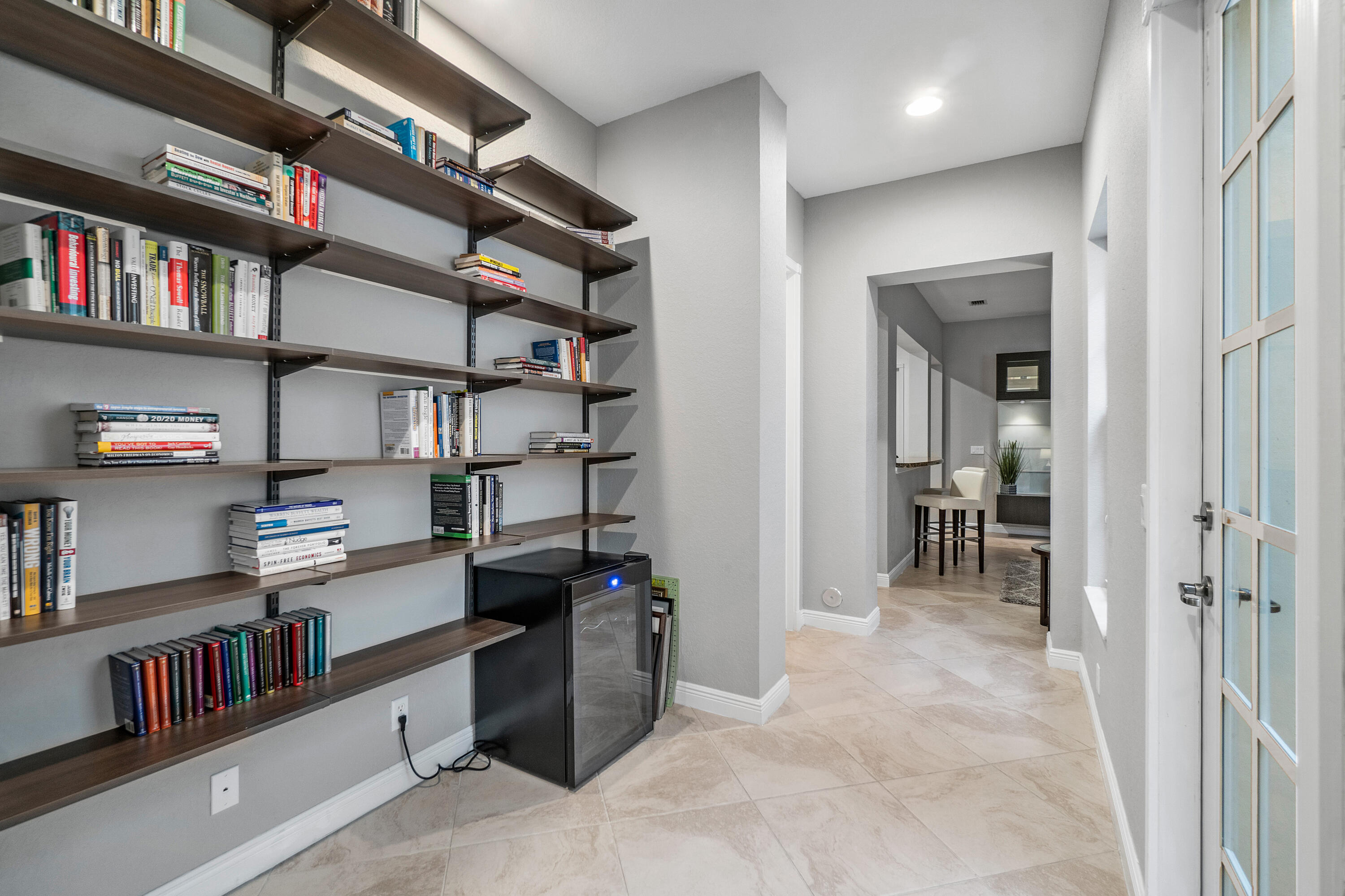 8339 Northwest 7th Terrace Boca Raton, FL 33487 - Photo 8 of 49 004-8339Northwest7thTerrace-BocaRaton-FL