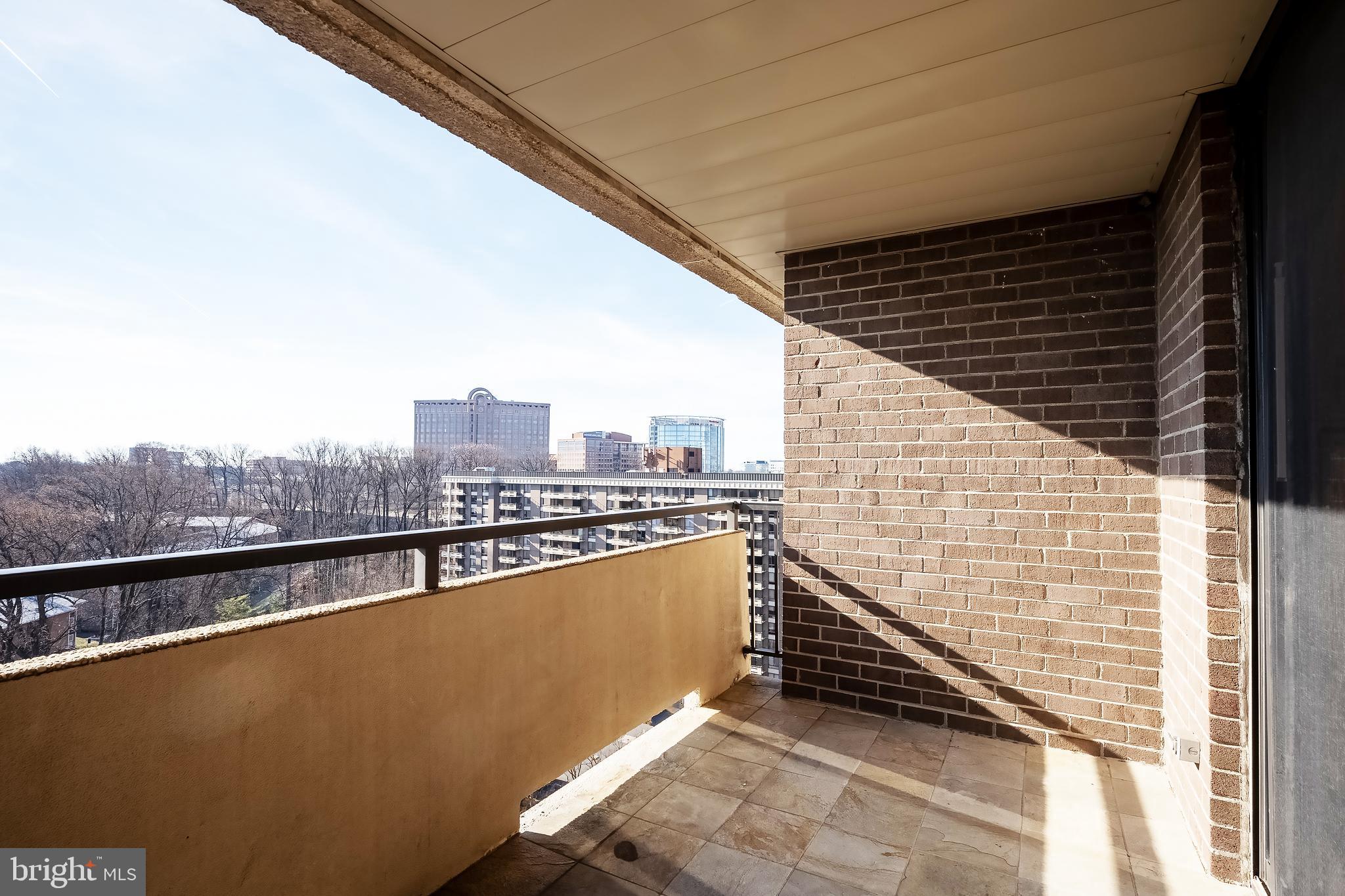 1800 Old Meadow Road, Unit 1712A McLean, VA 22102 - Photo 18 of 60
