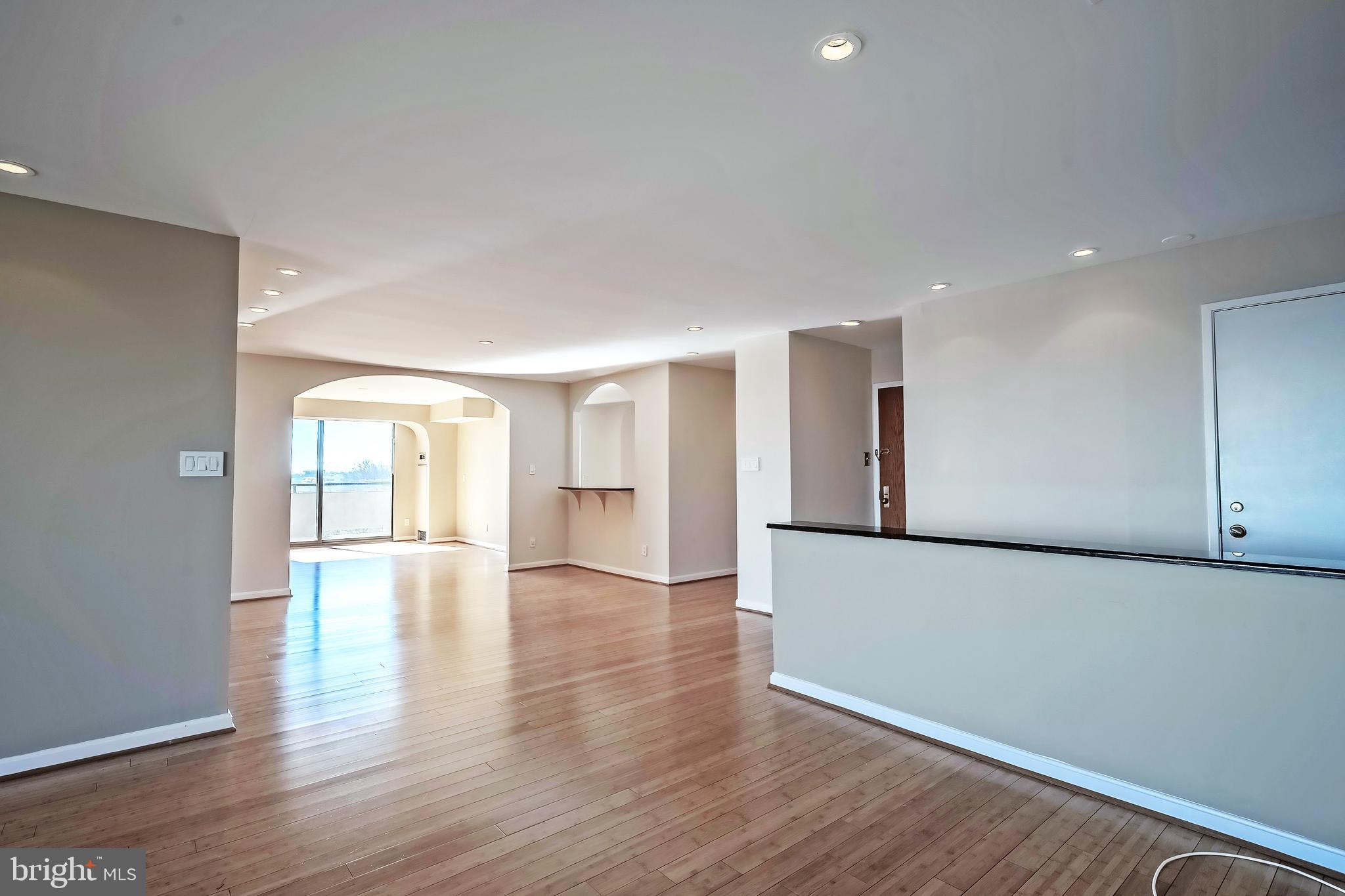 1800 Old Meadow Road, Unit 1712A McLean, VA 22102 - Photo 20 of 60