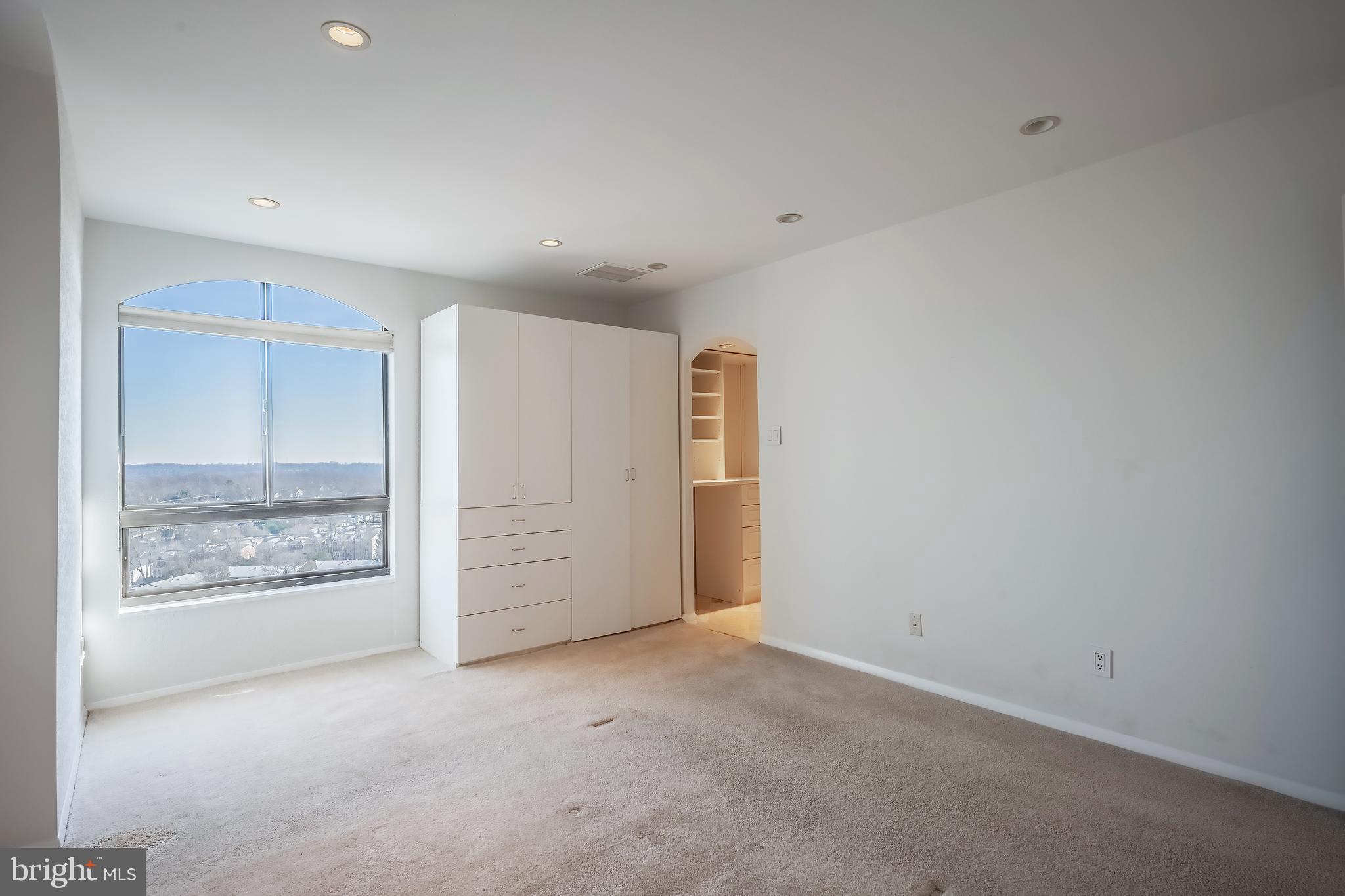 1800 Old Meadow Road, Unit 1712A McLean, VA 22102 - Photo 31 of 60