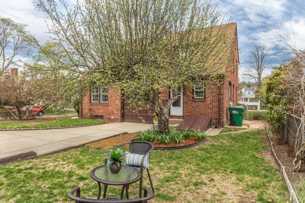 266 Lawrence Road Medford, MA 02155 - Photo 29 of 30 Gallery Image 29