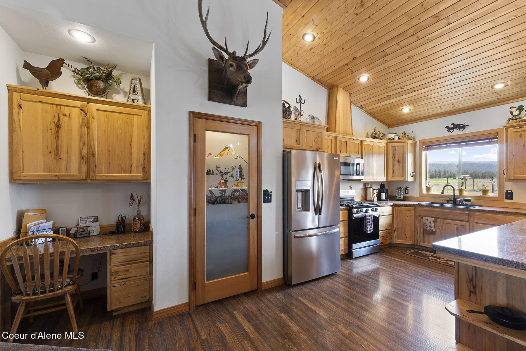 135 Honeysuckle Road Bonners Ferry, ID 83805 - Photo 6 of 28 Country Kitchen with a View