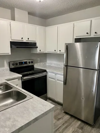 $735 | 94 Cedarcrest Drive, Unit 1, Clarksville, TN 37042