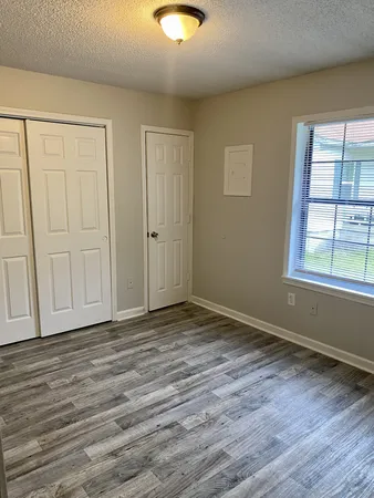 $735 | 94 Cedarcrest Drive, Unit 1, Clarksville, TN 37042