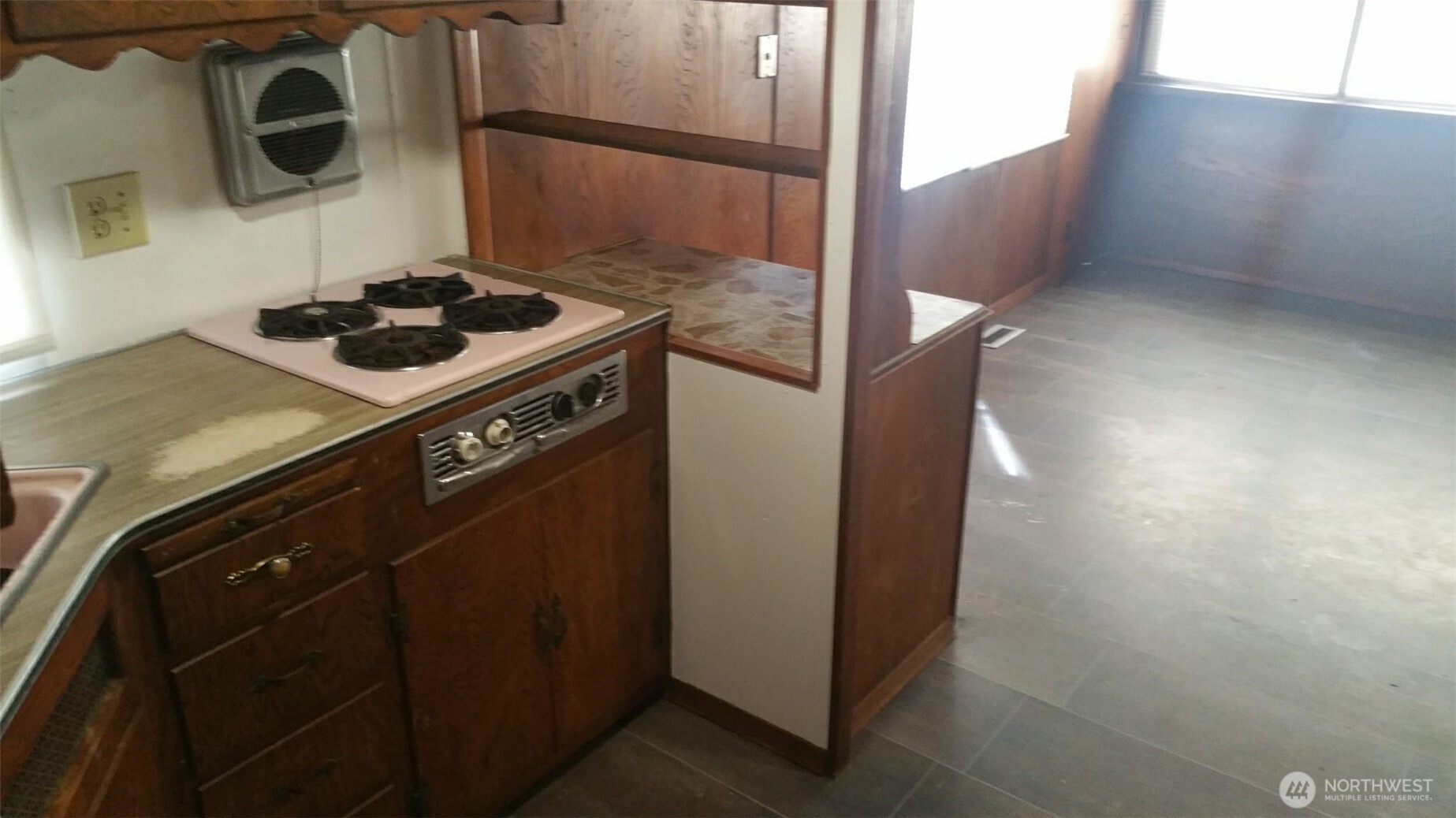 334 Devoe Street Northeast Olympia, WA 98506 - Photo 29 of 29 a kitchen with a stove and a microwave