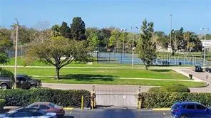 $1,500 | 6100 12th Street South, Unit 315, St. Petersburg, FL 33705