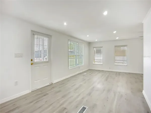 $58,500 | 131 Jason Drive, Valrico, FL 33594