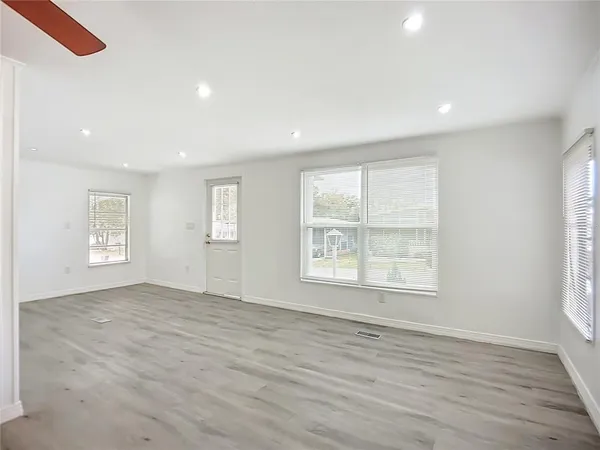 $58,500 | 131 Jason Drive, Valrico, FL 33594