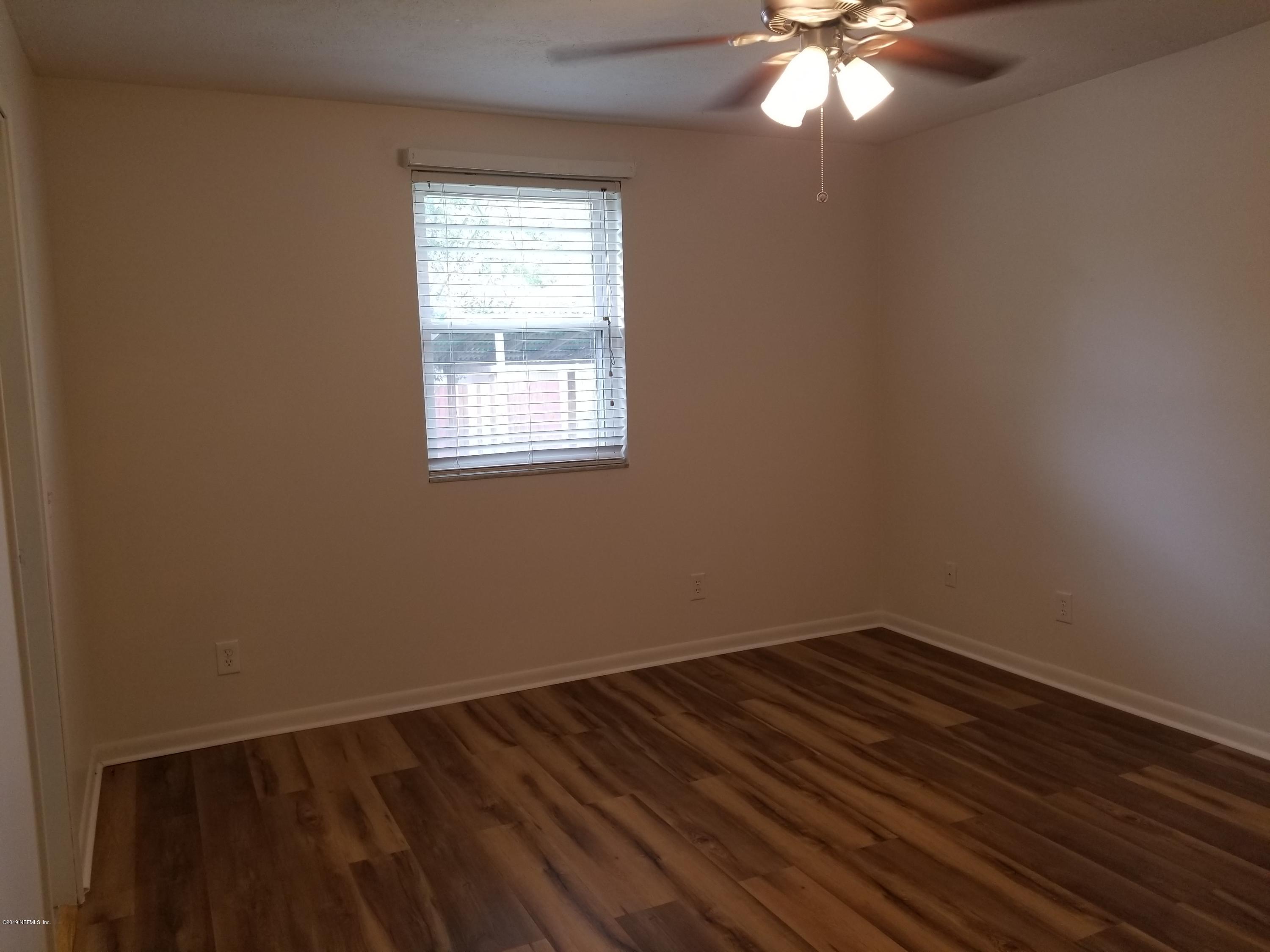2434 Evernia Road Jacksonville, FL 32211 - Photo 15 of 29 MBR - New flooring