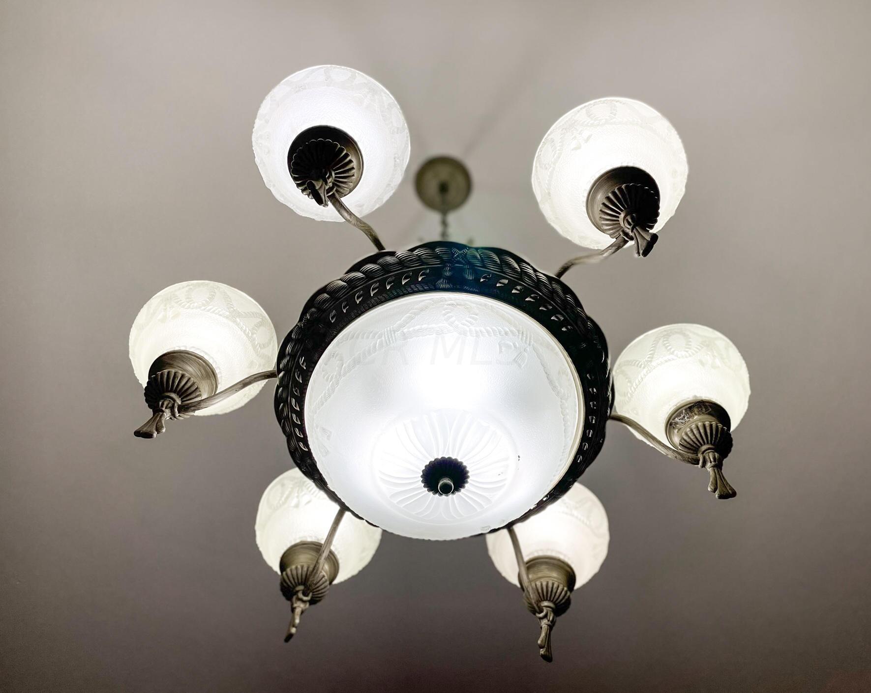 11905 Beckley Road Mount Vernon, OH 43050 - Photo 18 of 34 Gorgeous Lighting