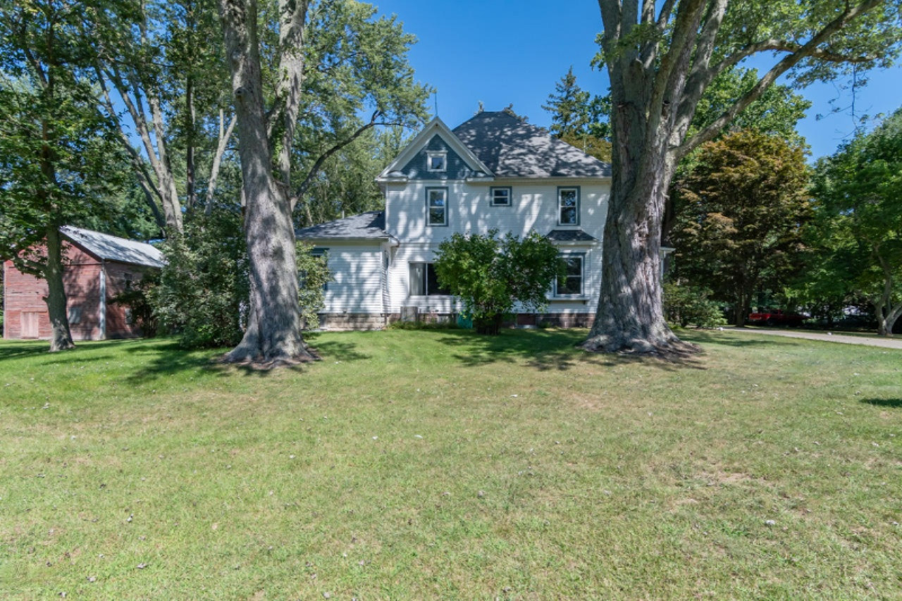 10304 Baldwin Road Bridgman, MI 49106 - Photo 27 of 36 10304 Baldwin-22