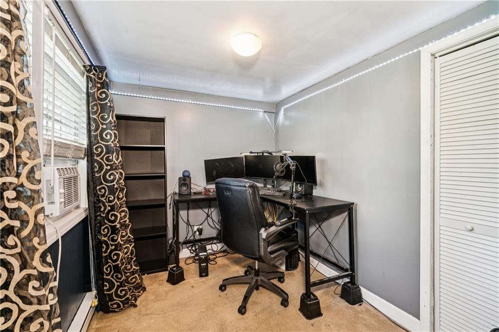 1235 Blaine Road Monaca, PA 15061 - Photo 7 of 30 Gallery Image 7