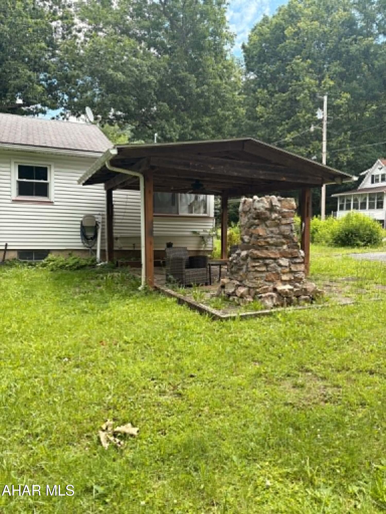 186 Cypher Beach Road Hopewell, PA 16650 - Photo 25 of 26