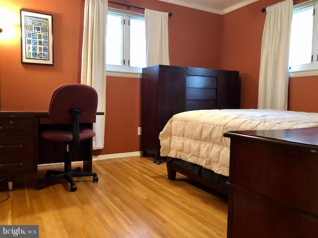 7718 Bellington Court Springfield, VA 22151 - Photo 31 of 33 2nd Bedroom (upper level)