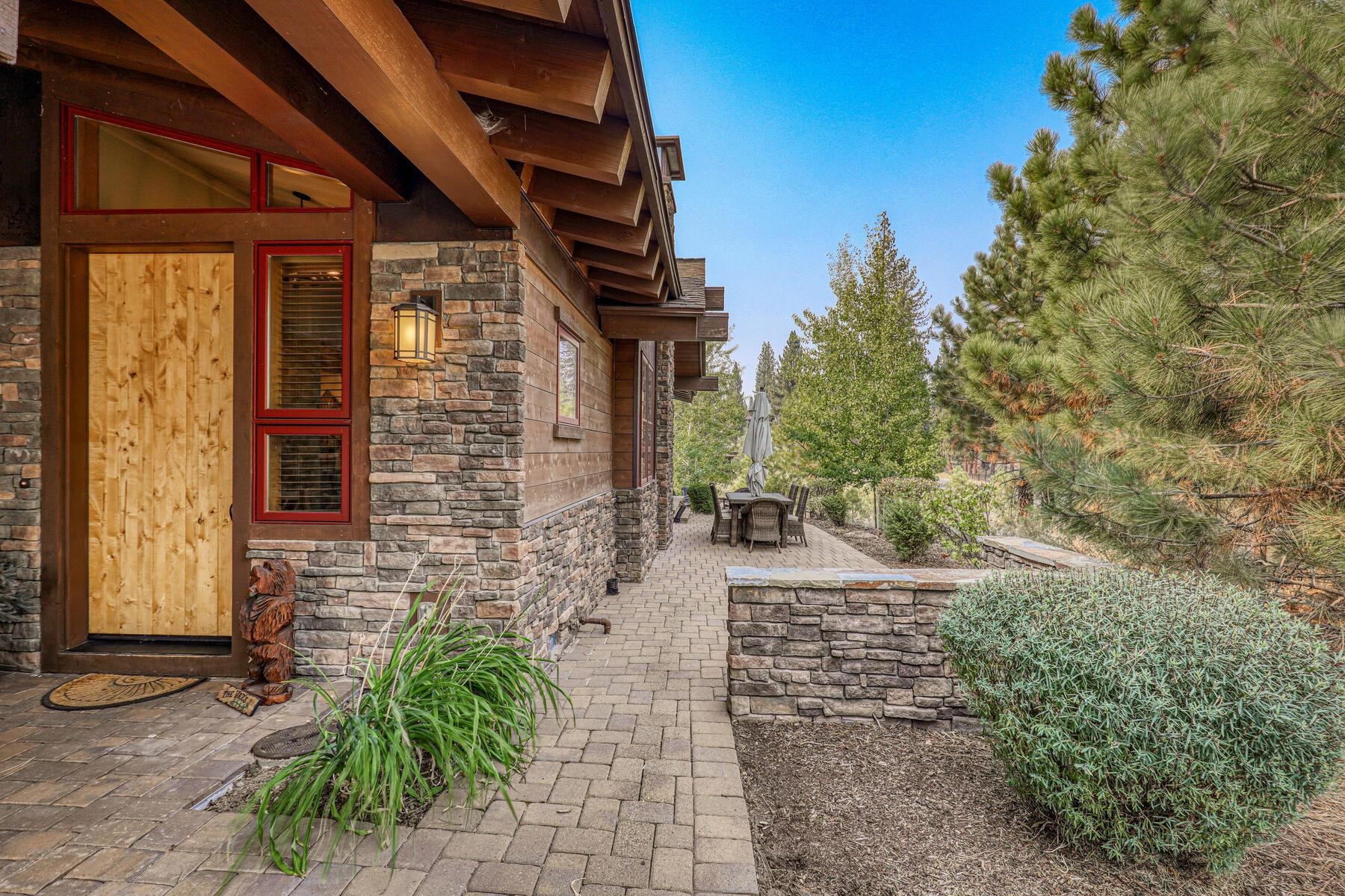 10100 Sagebrush Court, Unit 65 Truckee, CA 96161 - Photo 5 of 21