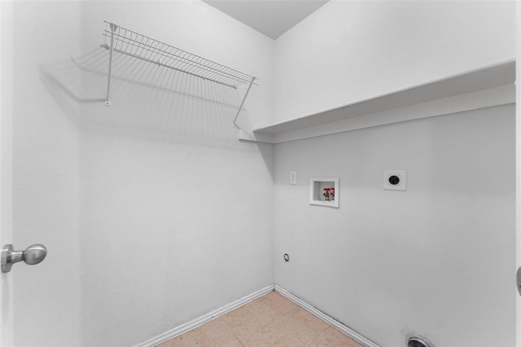 114 Rio Grande Drive Crandall, TX 75114 - Photo 22 of 34 a view of small space