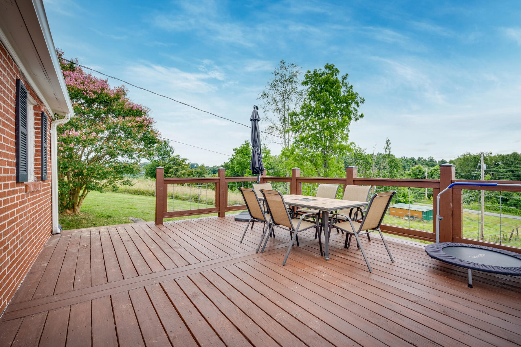 264 Buttermilk Road Gray, TN 37615 - Photo 2 of 34 Deck Right Side View