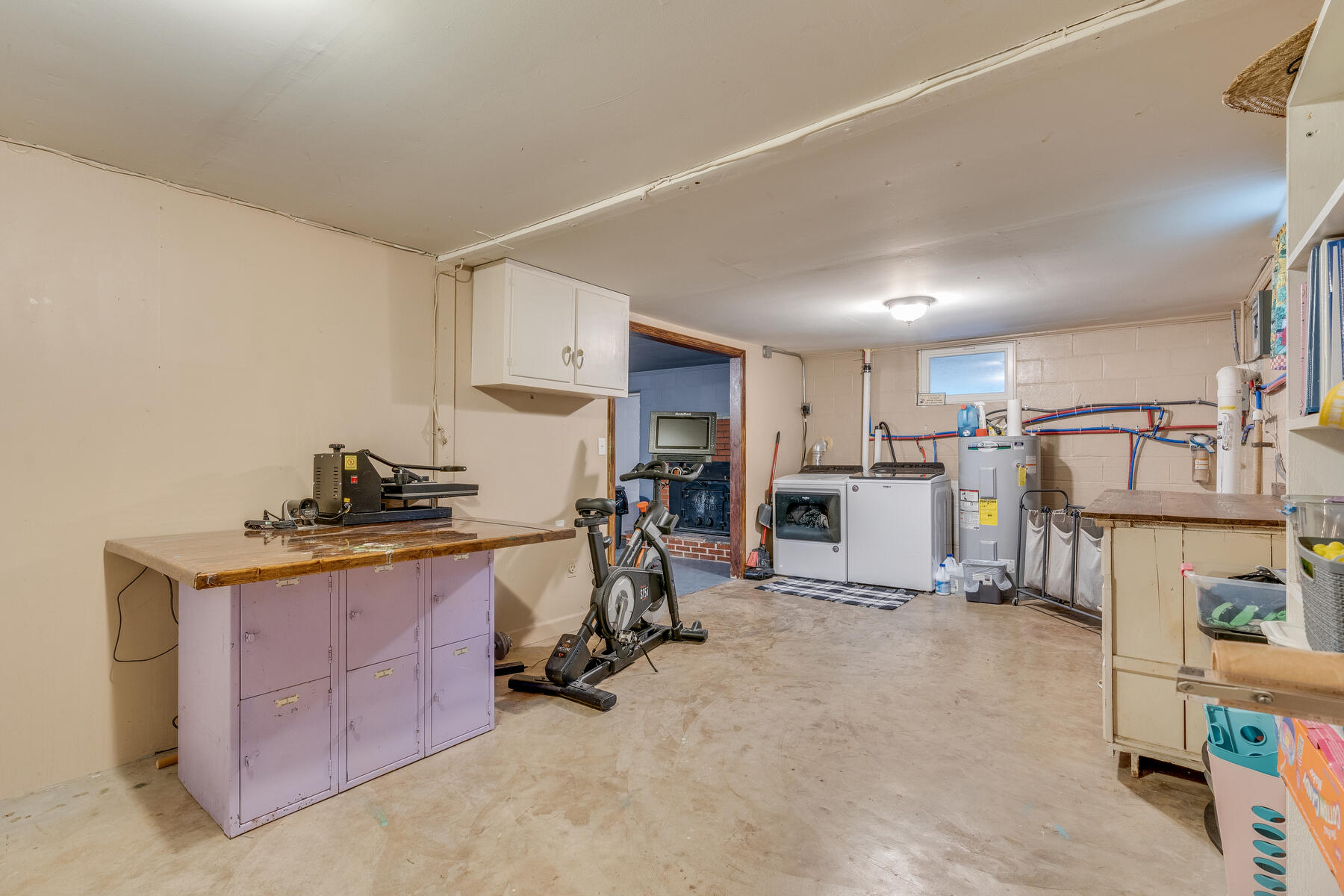 264 Buttermilk Road Gray, TN 37615 - Photo 21 of 34 Basement Laundry:Craft Area