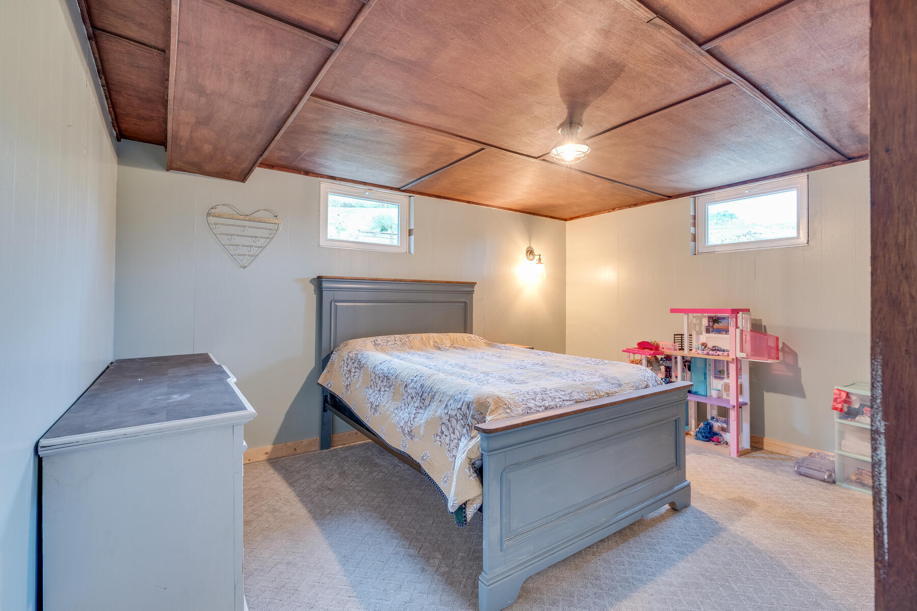 264 Buttermilk Road Gray, TN 37615 - Photo 25 of 34 Basement Bedroom