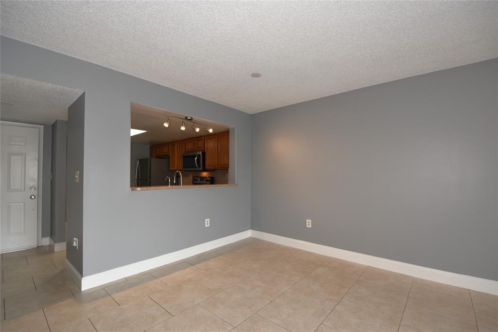 231 Southwest 113th Way, Unit 231 Pembroke Pines, FL 33025 - Photo 9 of 39