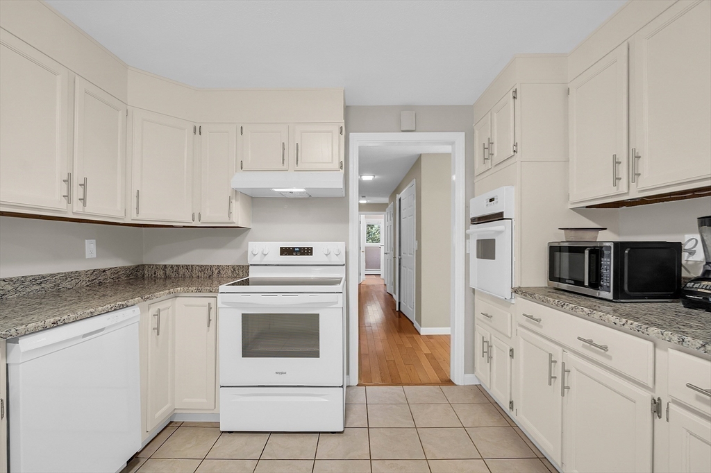 172 Lowell Road Groton, MA 01450 - Photo 13 of 33 Gallery Image 13