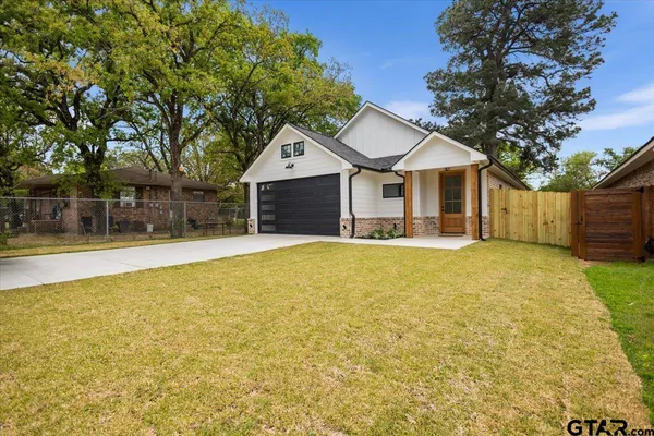 $279,900 | 3022 West Rose Street, Tyler, TX 75701